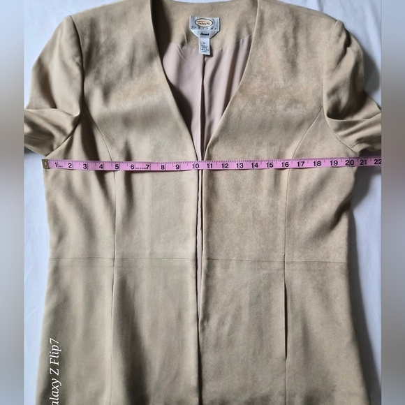 ​VTG Talbots Camel Wool Skirt Suit Set | 2-Piece Blazer & Midi Skirt | Size 14P - Picture 6 of 11
